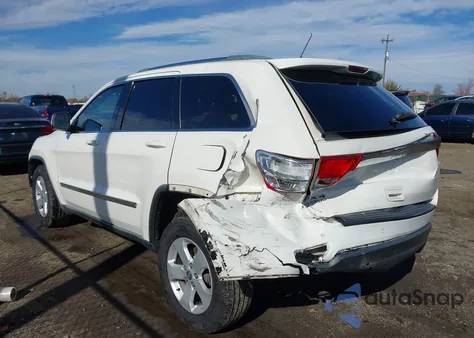 2011 Jeep Grand Cherokee Laredo z USA, uszkodzony, nr VIN 1J4RR4GG9BC714860